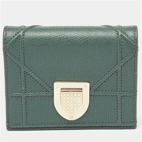 dior green wallet